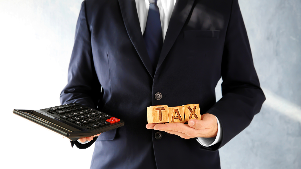 Leave the Complexities of Tax Filing to AI Tax Consultants