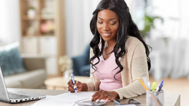 QuickBooks vs. Manual Accounting: Why It's Time to Make the Switch