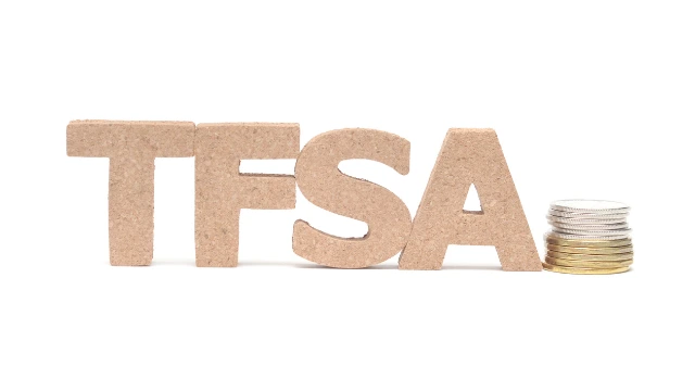 CPP and TFSA 2025: A Canadian's Guide to Key Financial Changes